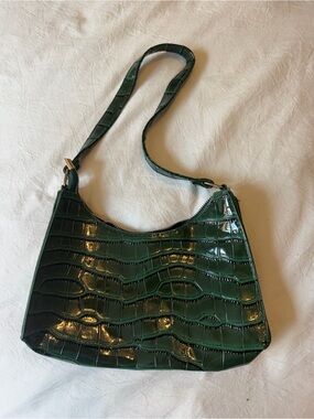Green Shoulder Bag